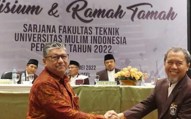 yudisium-dan-ramah-tamah_286044262