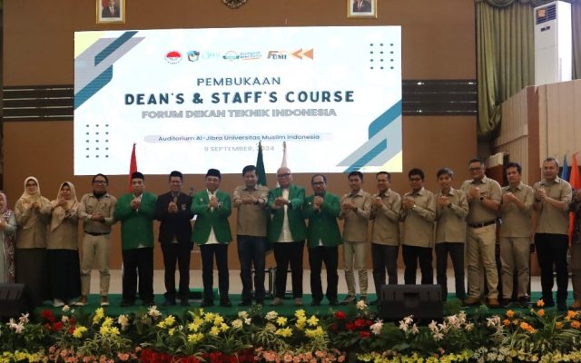 Pembukaan Deans’ dan Staffs’ Forum Dekan Teknik Indonesia