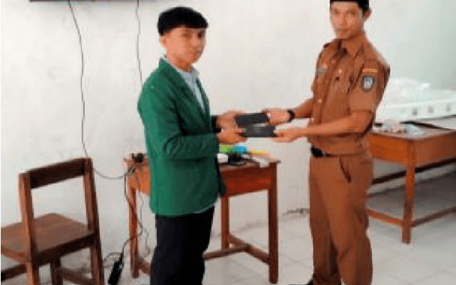 Project energi terbarukan بواسطة tim Teknik UMI Makassar sukses mendukung pendidikanberkelanjutan di pulau terpencil Pangkep.
