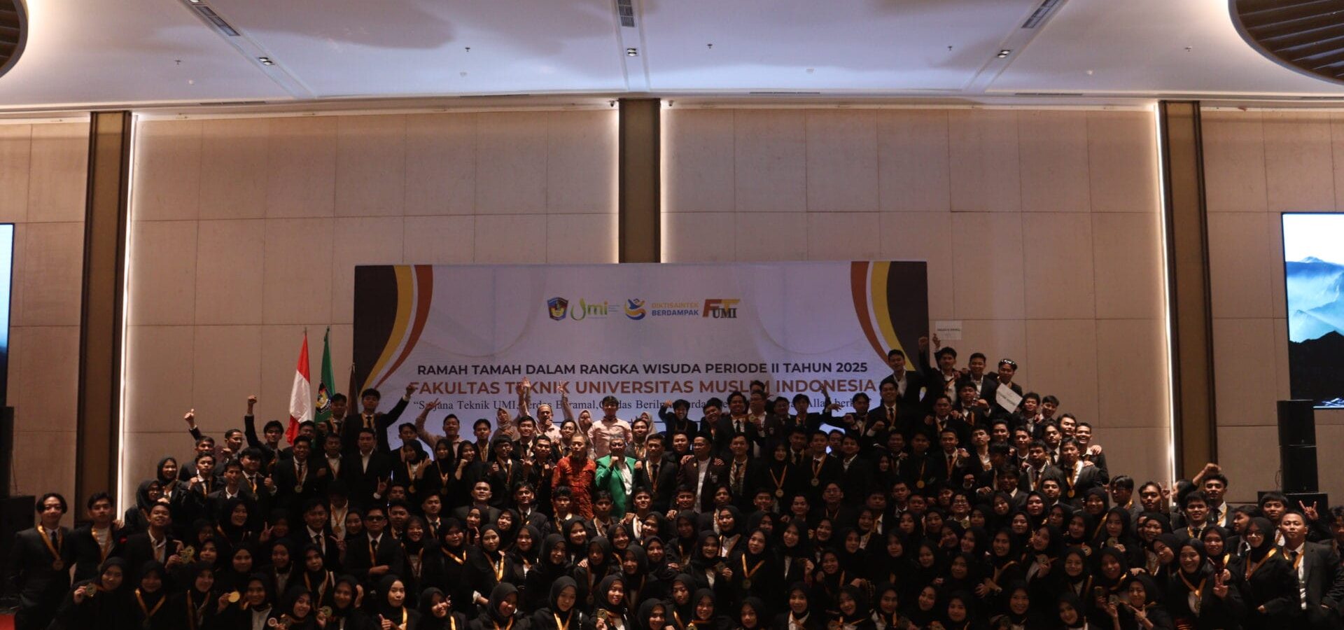 312 Wisudawan Teknik UMI Ikuti Ramah Tamah Period II di Hotel Rinra