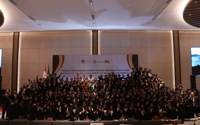 312 Wisudawan Teknik UMI Ikuti Ramah Tamah Periode II di Hotel Rinra
