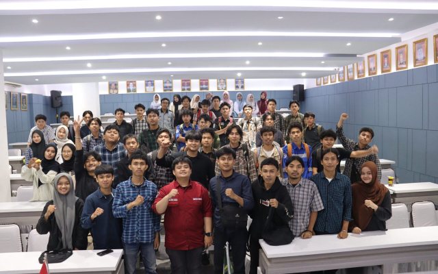 PELANTIKAN DAN PEMBACAAN SUMPAH MAJELIS PERWAKILAN MAHASISWA FAKULTAS TEKNIK UMI PERIODE 2025–2026