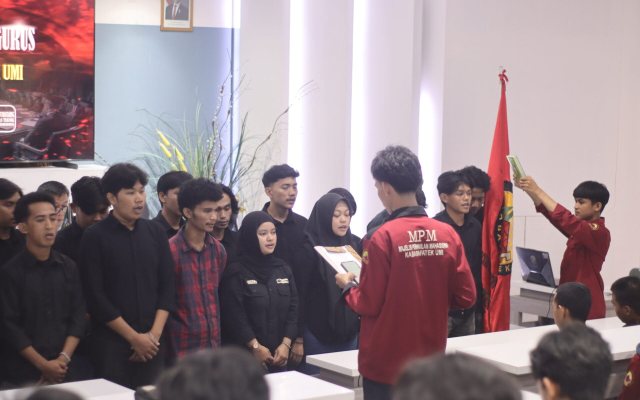 Pelantikan dan Pembacaan Sumpah Pengurus SEMA Kabamafatek FT-UMI Periode Terbaru Resmi Digelar