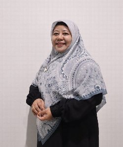 Hj. Mutmainnah, S.T.