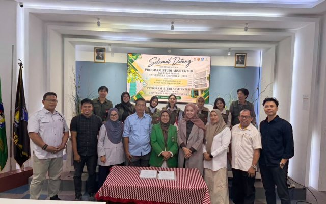 Prodi Arsitektur Fakultas Teknik UMI Terima Kunjungan Studi Tiru Kurikulum dan KKL dari Universitas Tompotika Luwuk